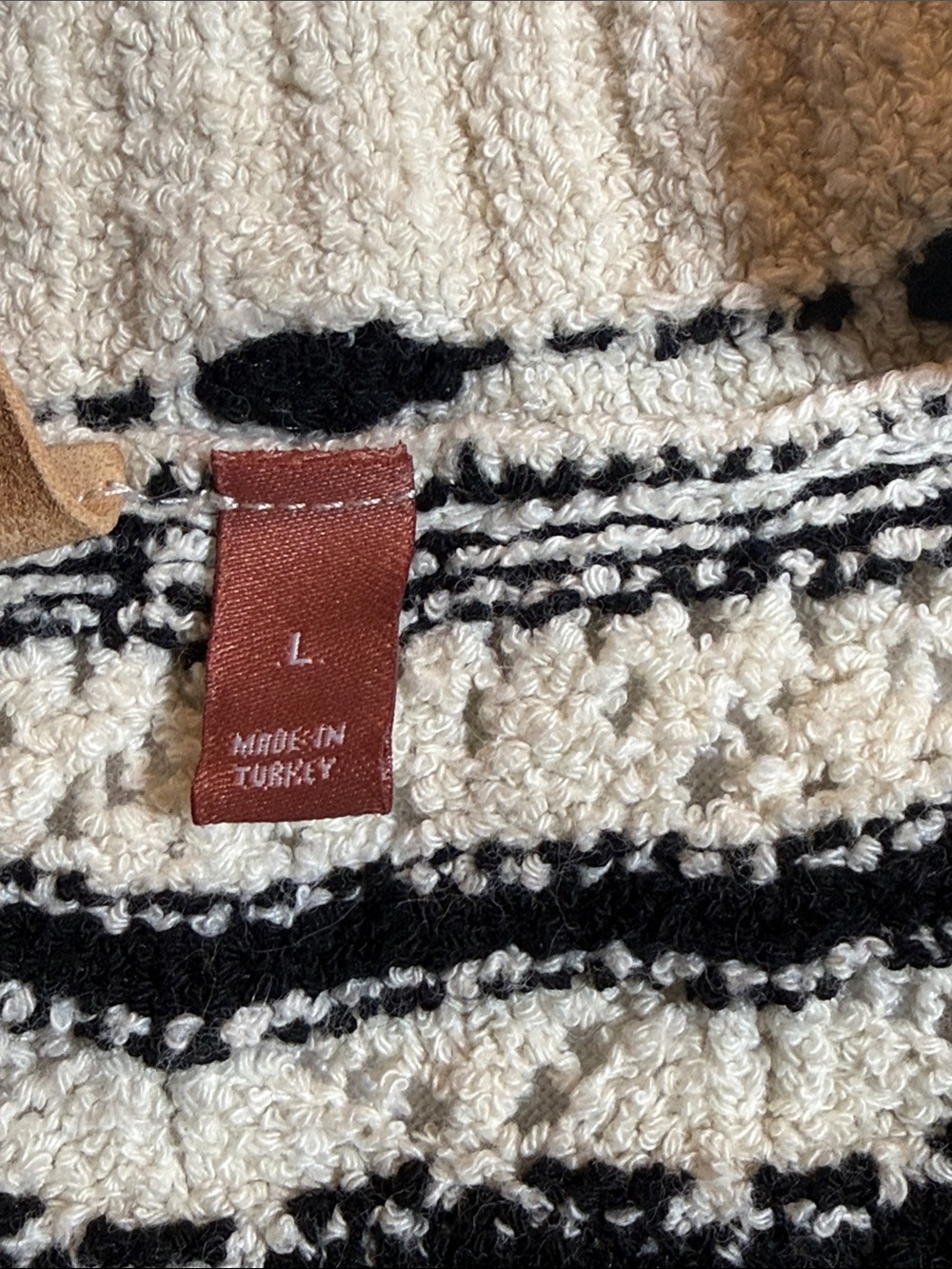 Pilcro Knit Sweater Vest – Size M and L - Picture 2 of 11
